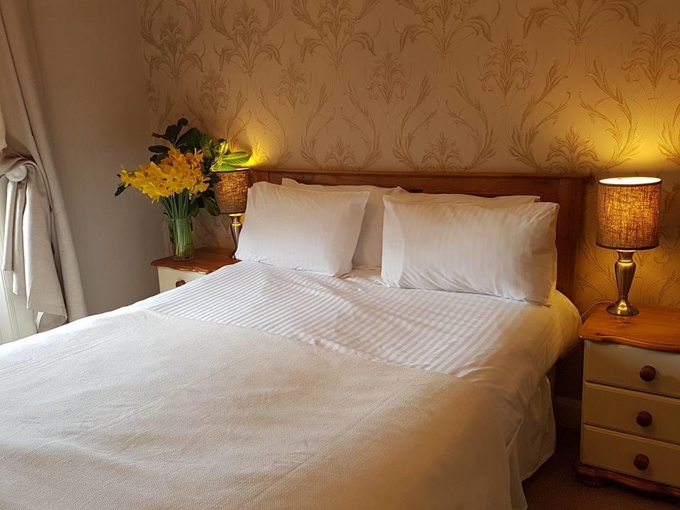 Plough Hotel Kirk Yetholm Экстерьер фото